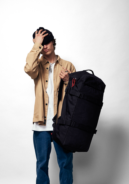 Escape 60L Duffel II - Black View 10